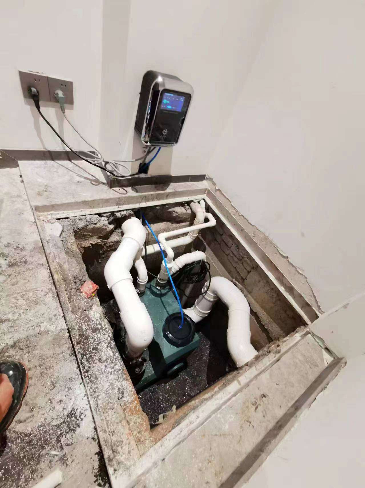 污水提升器