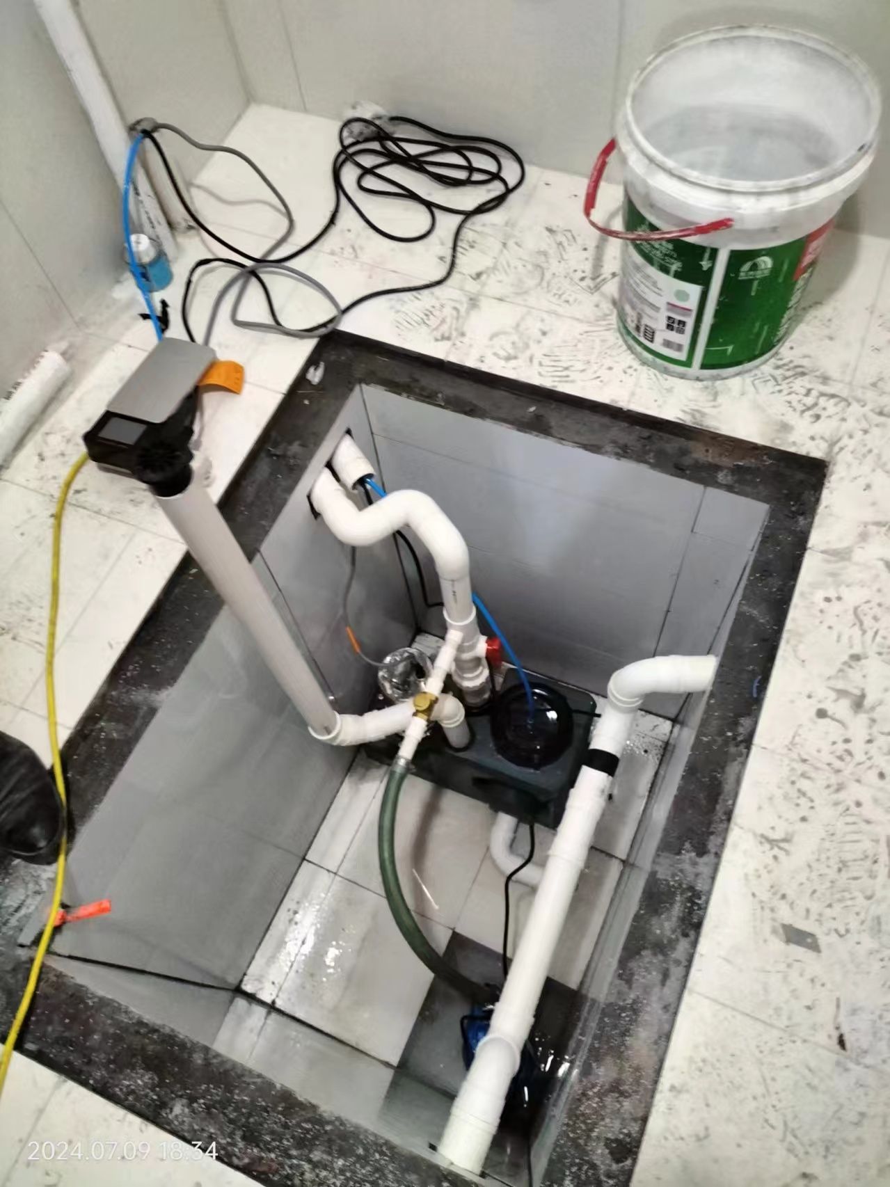 污水提升器