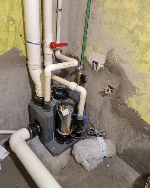 污水提升器
